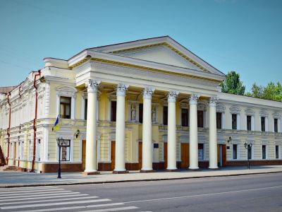 Миколаївський театр